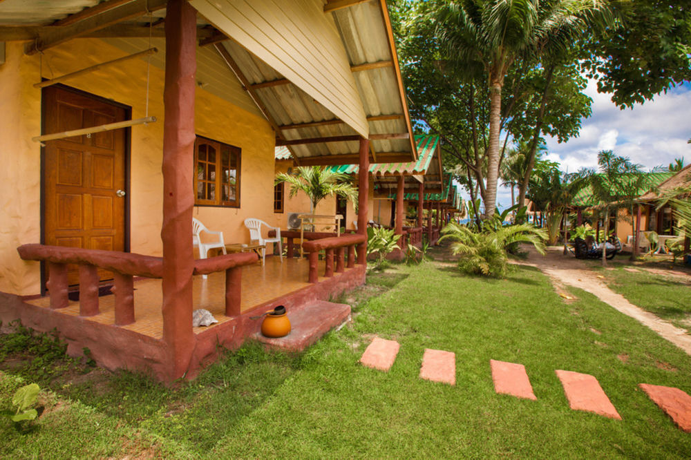Mali Resort Pattaya Beach Koh Lipe Bagian luar foto