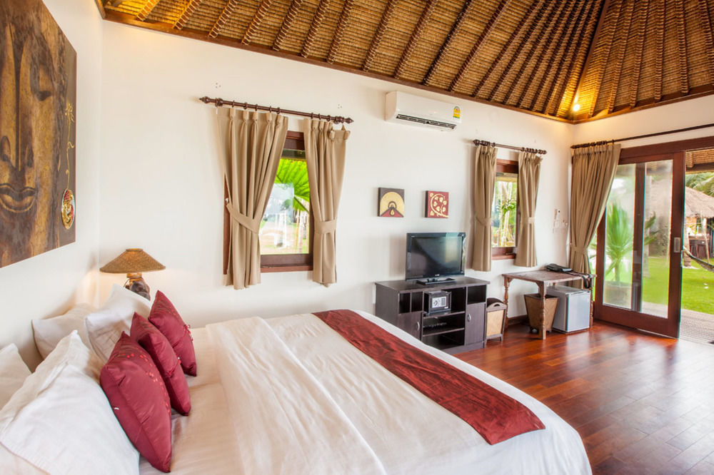 Mali Resort Pattaya Beach Koh Lipe Bagian luar foto