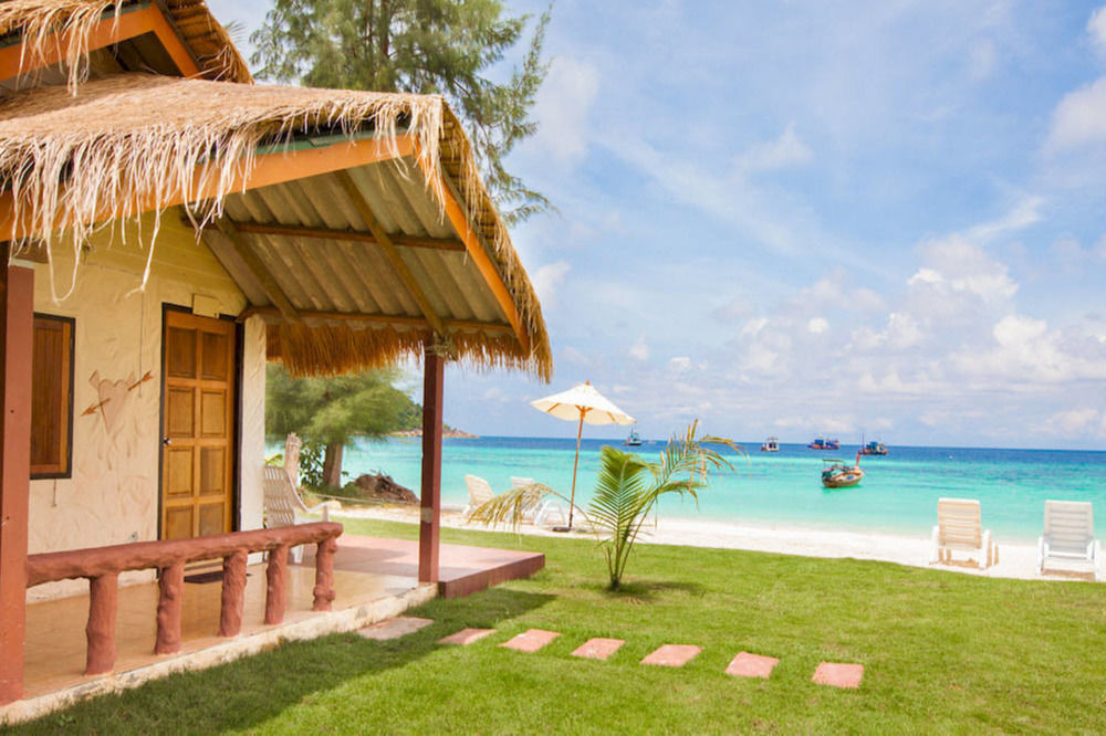 Mali Resort Pattaya Beach Koh Lipe Bagian luar foto